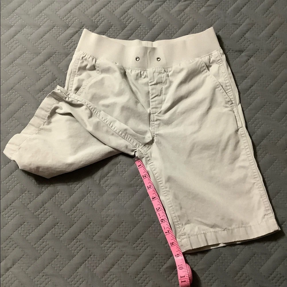 KIDS GAP SHORTS.